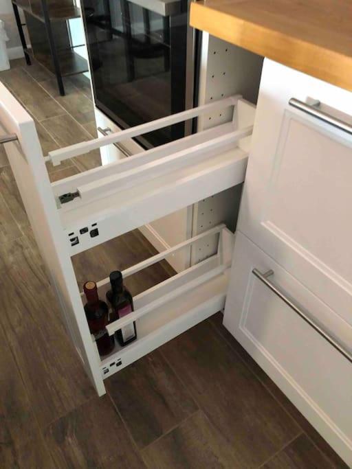 Stylisches Maybach Appartement Mit Terrasse Fuer 5 Personen, 5 Betten, Grosse Kochinsel, Homeoffice Mit 250Mbit Wlan Aidlingen Εξωτερικό φωτογραφία